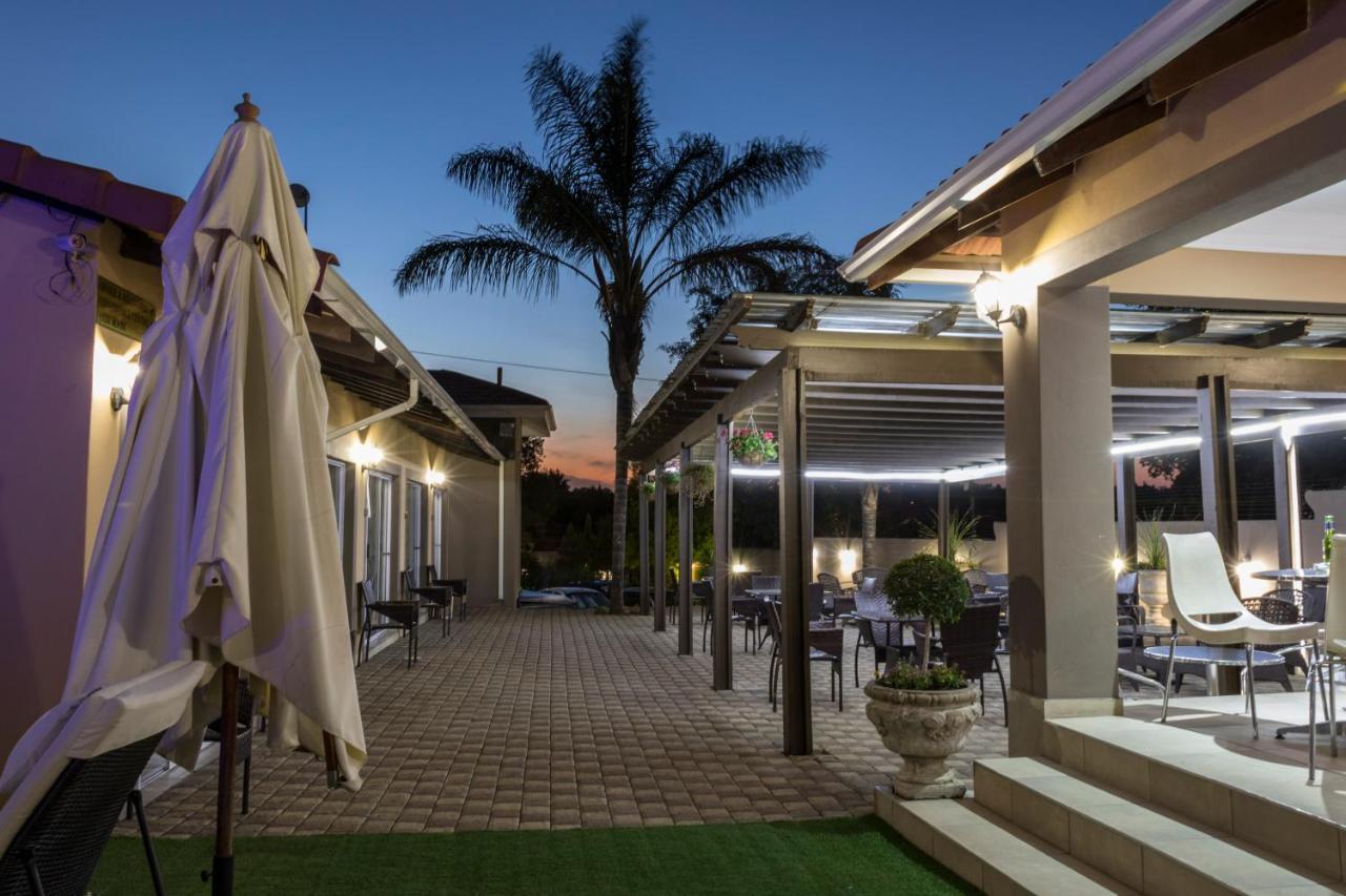 Lakeview Boutique Hotel & Conference Center Benoni Exterior photo