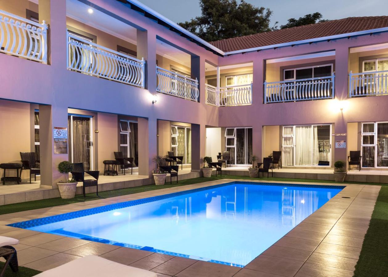 Lakeview Boutique Hotel & Conference Center Benoni Exterior photo