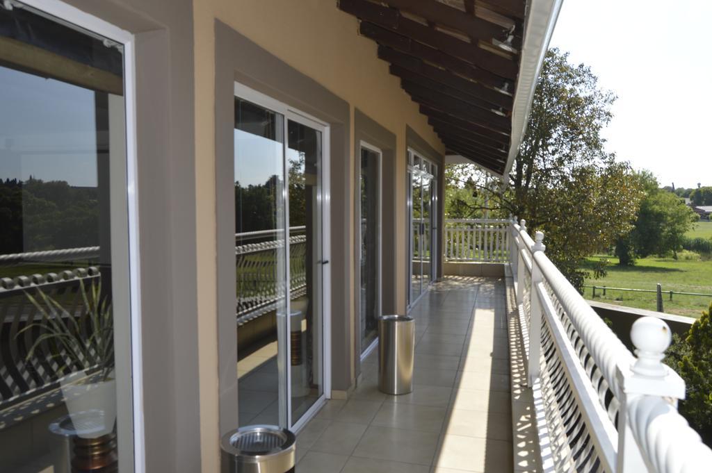 Lakeview Boutique Hotel & Conference Center Benoni Exterior photo